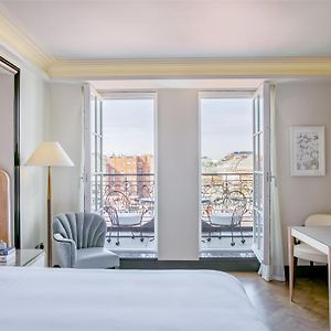 Kamer met een King Size Bed