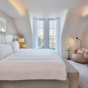 Kamer met een King Size Bed